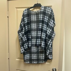 Plaid black and white cover up/cardigan/kimono